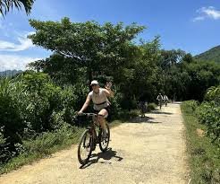 Biking Tour Vietnam 3 Days
